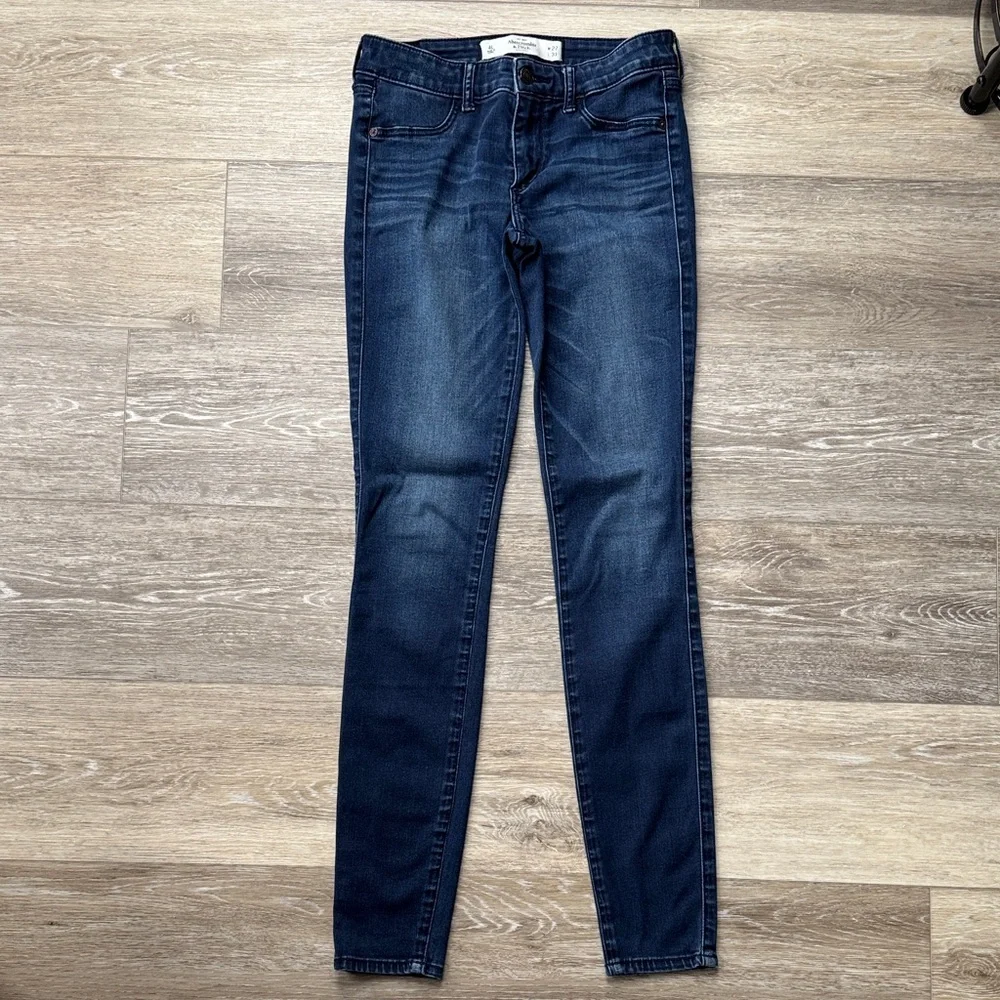 Abercrombie & Fitch Vintage Indigo Skinny Jeans 4L